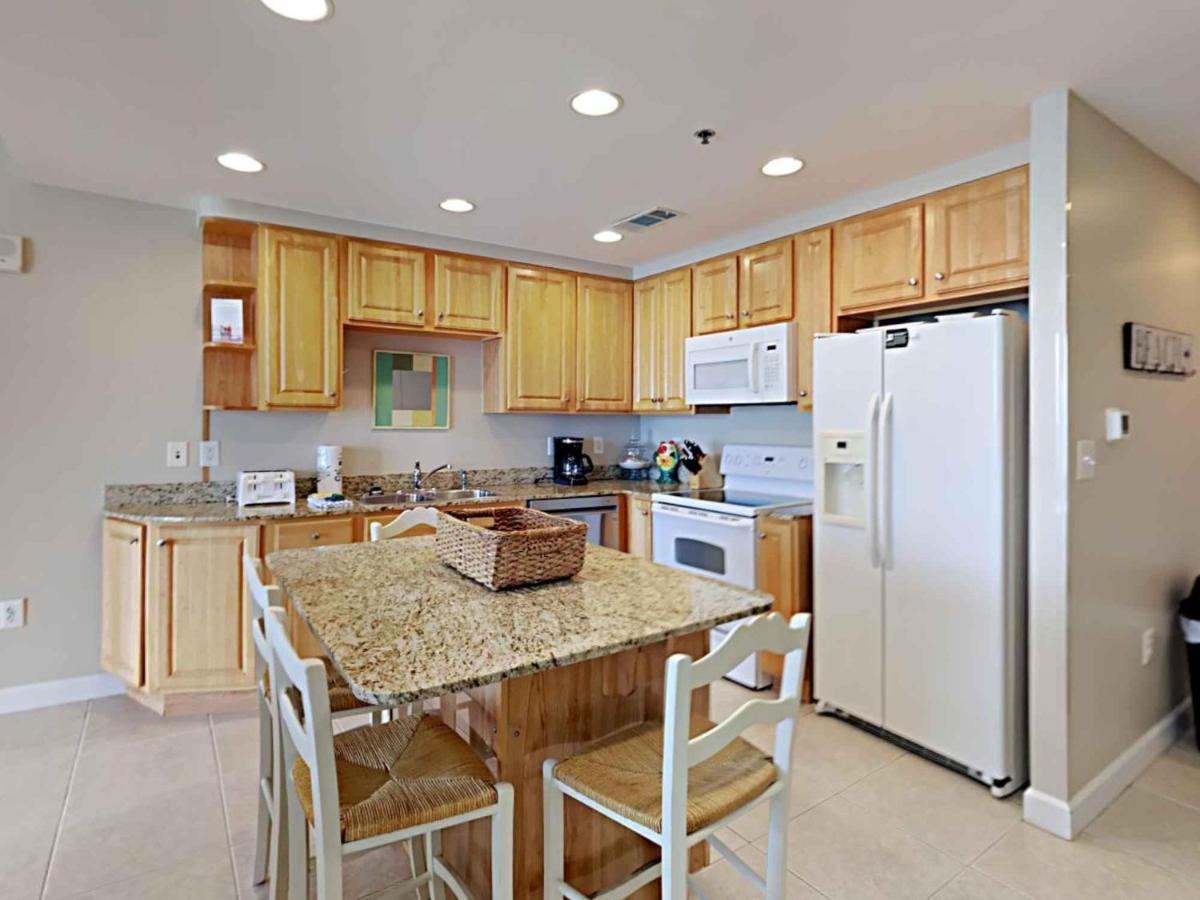 Apartment Splash1606e