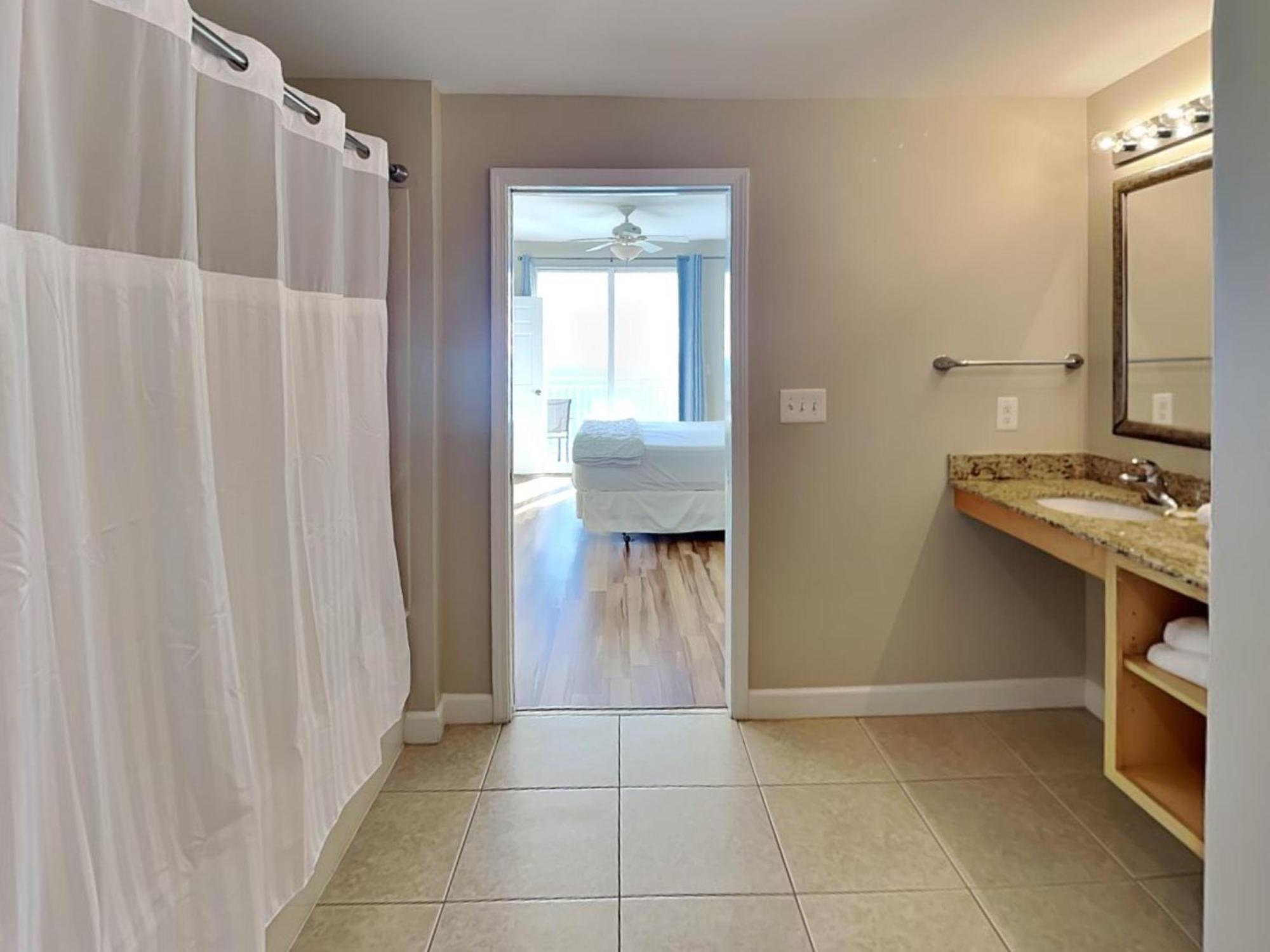 Apartment Splash1606e *